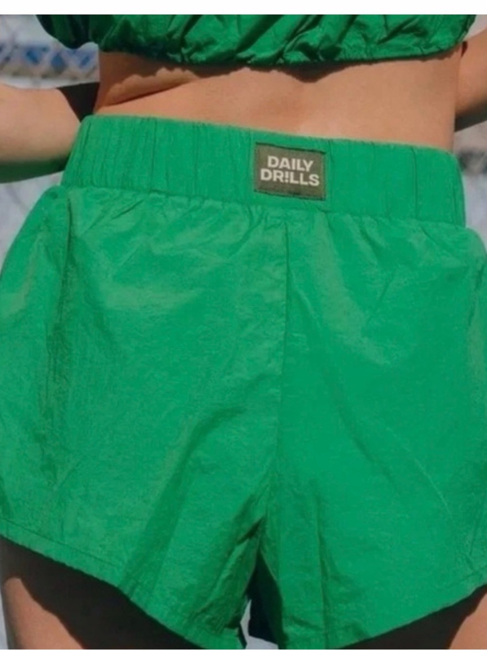 Daily Drills Kelly Green Shorts Small
